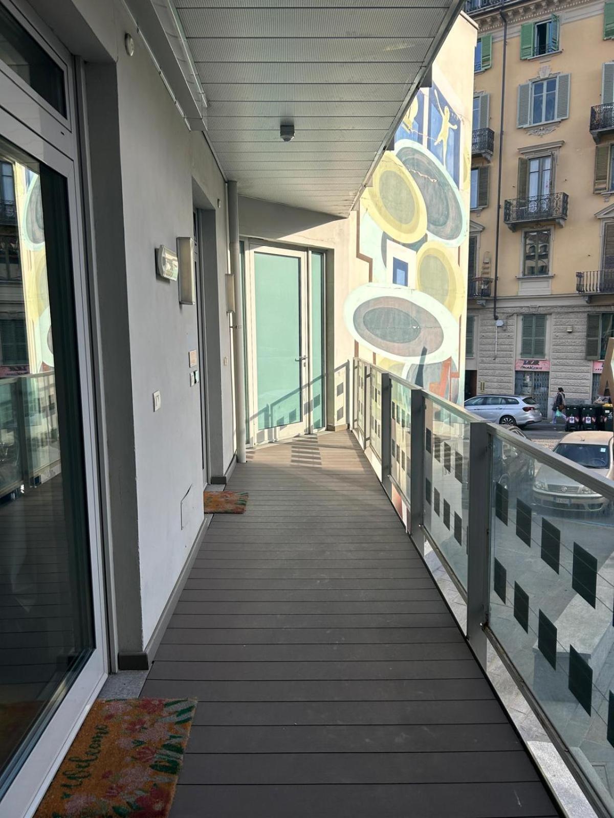 Ferienwohnung Luoghi Comuni Porta Palazzo Turin Exterior foto